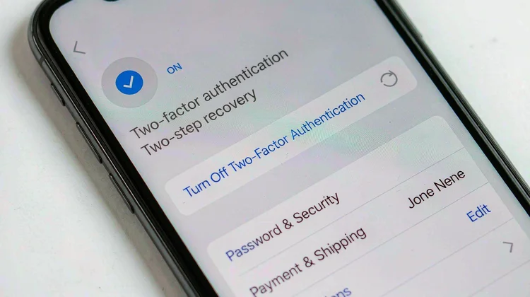 Apple ID 安全设置双重认证已开启 - 苹果派