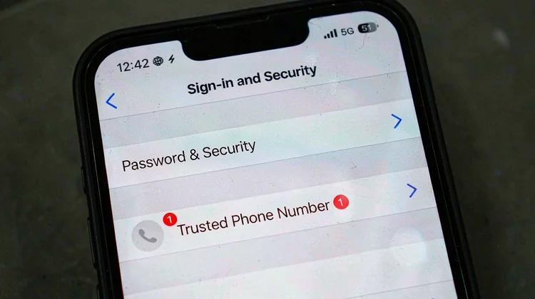 Apple ID 受信任电话号码 设置路径 iOS 苹果派